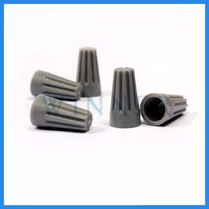 کانکتور پیچی sp1